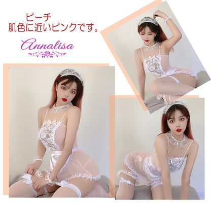 まるで何も身に着けていないような軽いメイド服