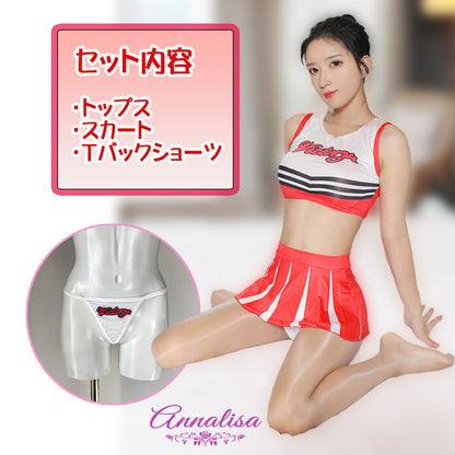 ピッタリフィットのSEXYなチアリーダーコスプレ